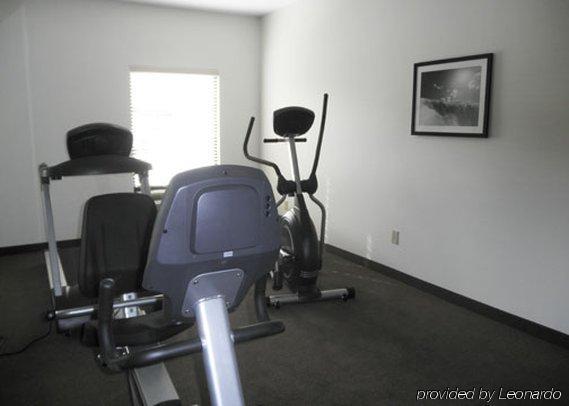 Sleep Inn & Suites Harbour Pointe Brandermill Facilities photo